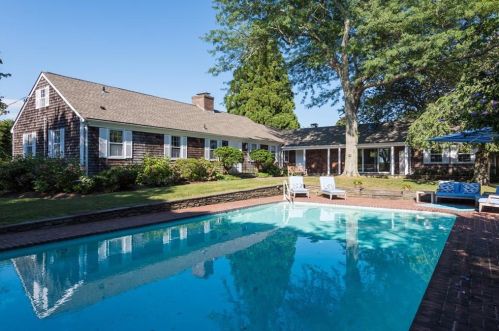 20 Foster Cove Rd, Westerly, RI 02891-5506