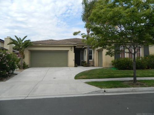 1461 Stanislaus Dr, Chula Vista CA  91913-1479 exterior