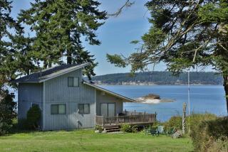 2971 Saratoga Rd, Langley, WA 98260-8006
