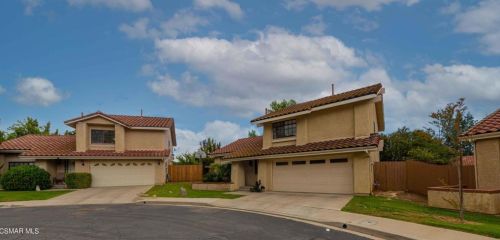 6696 Summerhill Ct, Calabasas, CA 91377-3913