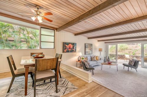 4005 Kahala Ave, Honolulu HI  96816-4438 exterior