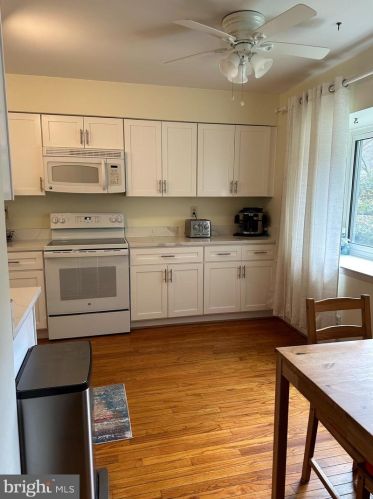 2340 Millennium Ln, Herndon, VA 20191-2956
