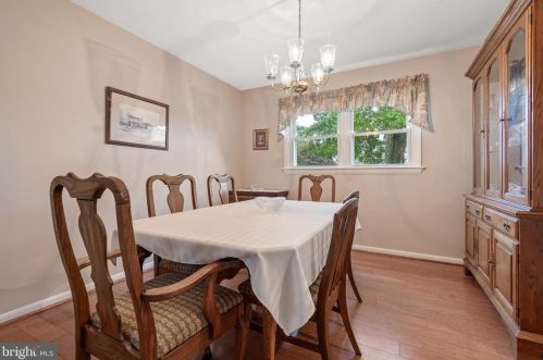 1046 Devonshire Rd, Lancaster PA  17601-1609 exterior