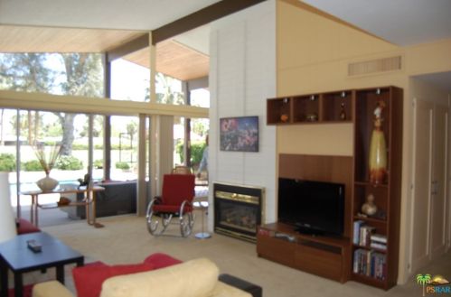 2066 Broadmoor Dr, Palm Springs, CA 92264-5938