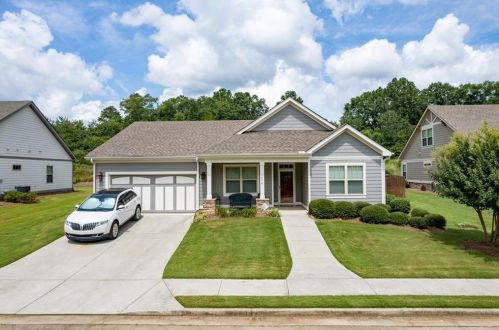 1578 Renaissance Dr, Conyers GA  30012-8024 exterior