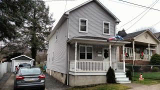 115 Kirmar Ave, West Nanticoke, PA 18634-3609