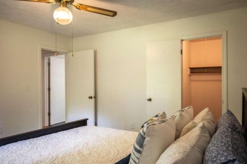 15 Carriage Cir, Stockbridge GA 30281-1335 exterior