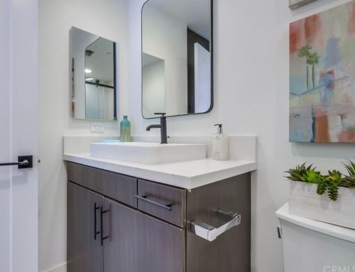 262 Rockefeller, Irvine CA  92612-8113 exterior