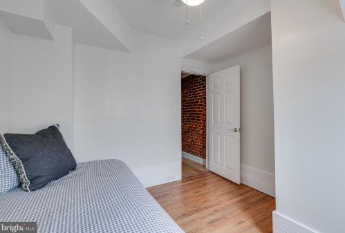 2676 Livingston St, Philadelphia PA 19134-5319 exterior