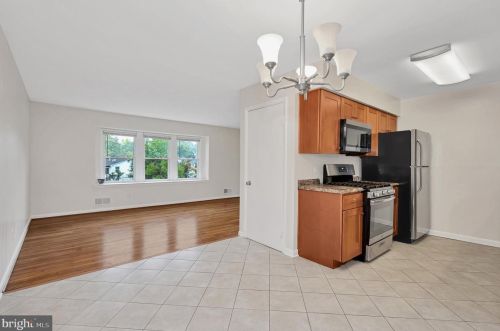 12002 Cook Ct, Silver Spring MD 20902-2112 exterior