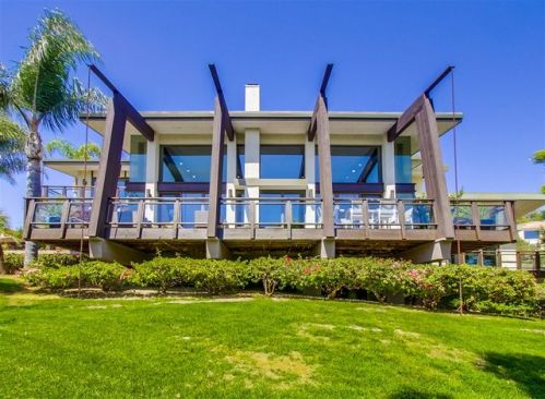 7306 El Fuerte St, Carlsbad, CA 92009-6409