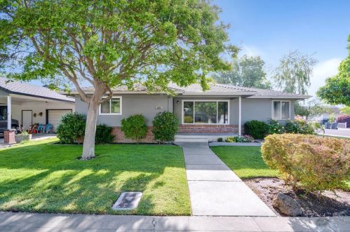 500 Gerard Dr, Lodi, CA 95242-2474