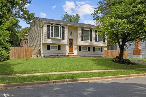 278 Berkeley Dr, Severna Park, MD 21146-1306
