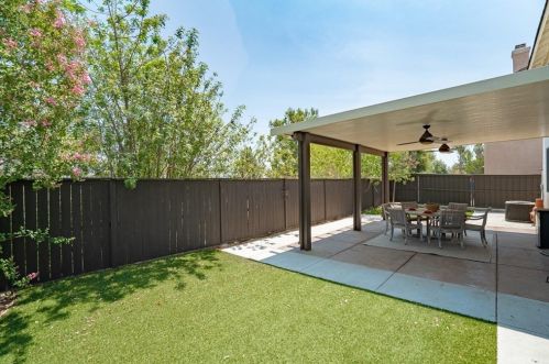 5632 Allendale Dr, Riverside CA  92507-8482 exterior