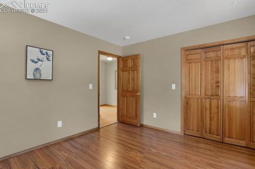 2720 Sunnywood Ave, Woodland Park CO 80863-9401 exterior