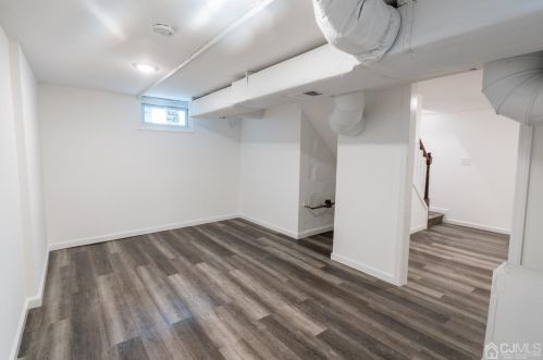 11 Westside Ave, Tinton Falls NJ  07701-1409 exterior