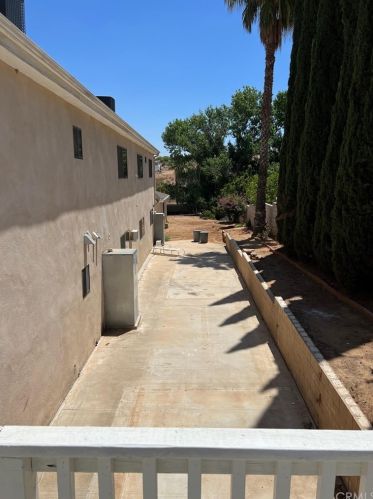 16407 Mcallister St, Riverside CA  92503-6150 exterior