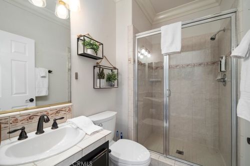 40107 Calle Breve, Temecula CA  92592-8692 exterior