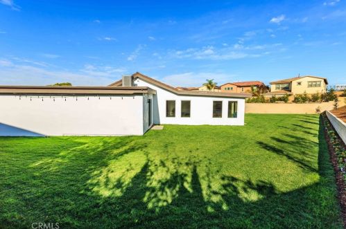 4446 Addington Dr, Anaheim CA  92807-2904 exterior