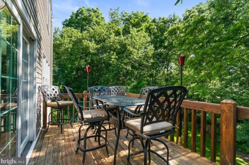 104 Cliff Ave, Lancaster PA  17602-4700 exterior