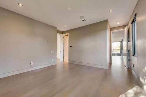 4236 Glenwood Ave, Dallas TX  75205-4319 exterior