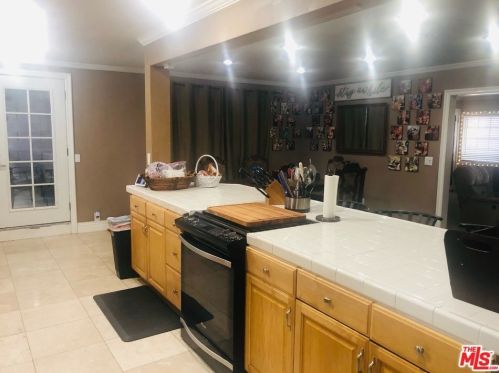976 Garden Grove Ave, Norco, CA 92860-2358