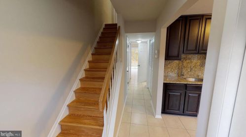 1517 Winterberry Dr, Arnold MD  21012-2393 exterior