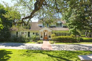 990 Hampton Rd, Arcadia, CA 91006-1913