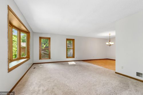 7360 130th St, Saint Paul MN  55124-9501 exterior