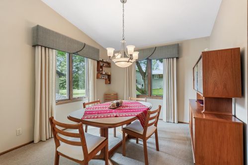 3393 Chandler Rd, Saint Paul MN  55126-3913 exterior