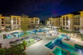 23910 Interstate 10, San Antonio TX  78257-1110 exterior