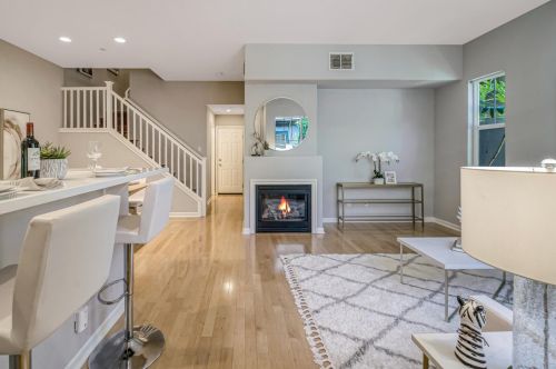 333 Celebration Dr, Milpitas CA 95035-8765 exterior