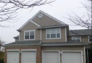 828 Round Top Cir, Allentown, PA 18104-3458