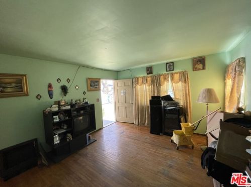 10008 Obregon St, Whittier, CA 90606-1039