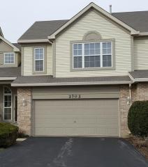 2702 Whitlock Dr, Oak Brook, IL 60561-1789