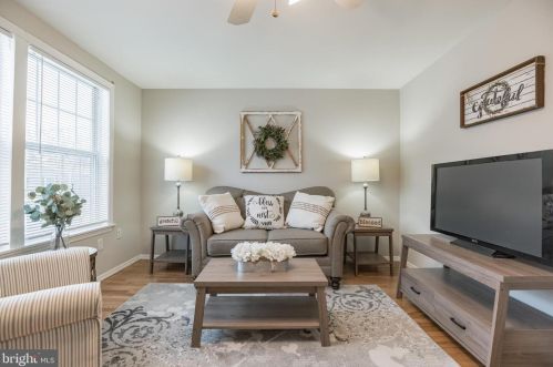 1219 Spruce Ave, Shady Side MD 20764-9562 exterior