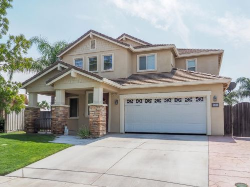 1644 Wildrye Ave, Los Banos, CA 93635-8566