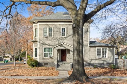 454 8th St, Chico, CA 95928-5719
