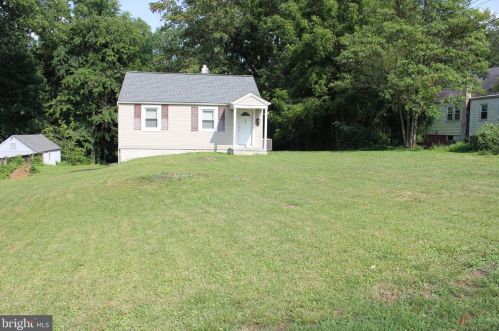 4115 Horseshoe Dr, Annandale, VA 22003-2402