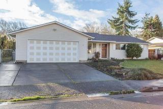 2236 Madison St, Albany OR  97322-8116 exterior