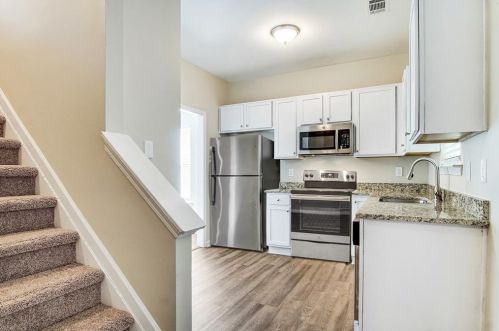 74 Gardenia Dr, Atlanta GA  30314-2106 exterior