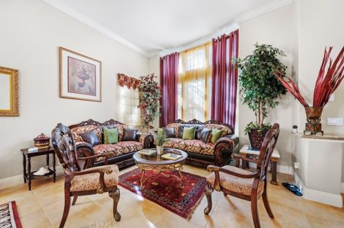 11364 Pondhurst Way, Riverside CA  92505-3471 exterior