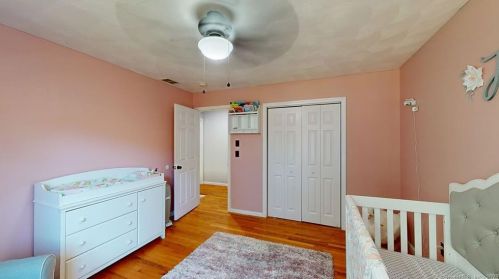 1037 Providence Pike, Killingly CT  06239-4003 exterior