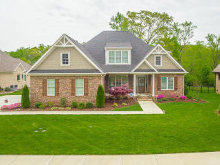 6531 Deep Canyon Rd, Hixson, TN 37343-2697
