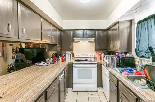 9436 57th Ave, Arvada CO 80002-2198 exterior