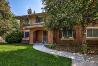 270 Pontiac St, Denver, CO 80220-6155