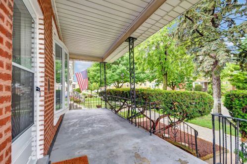 4142 56th Pl, Chicago, IL 60629-4816