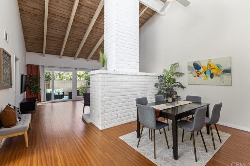 20 Spicewood Way, Irvine CA  92612-2721 exterior
