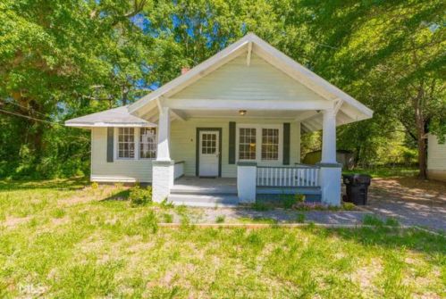 94 Cole St, Newnan, GA 30263-1926