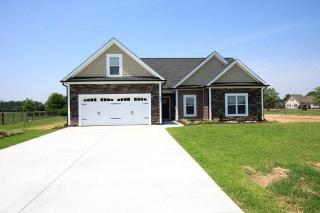 200 Village Grove Dr, Goldsboro, NC 27530-5439